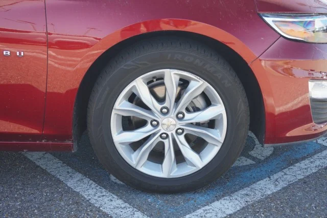 Used 2025 Radiant Red Tintcoat Chevrolet LT image 5