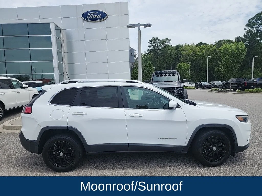 Certified 2019 Jeep Cherokee Latitude Plus with VIN 1C4PJLLB5KD434226 for sale in Statesboro, GA