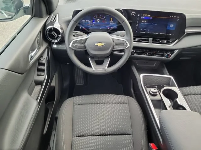 2026 Chevrolet Equinox LT - Photo 15