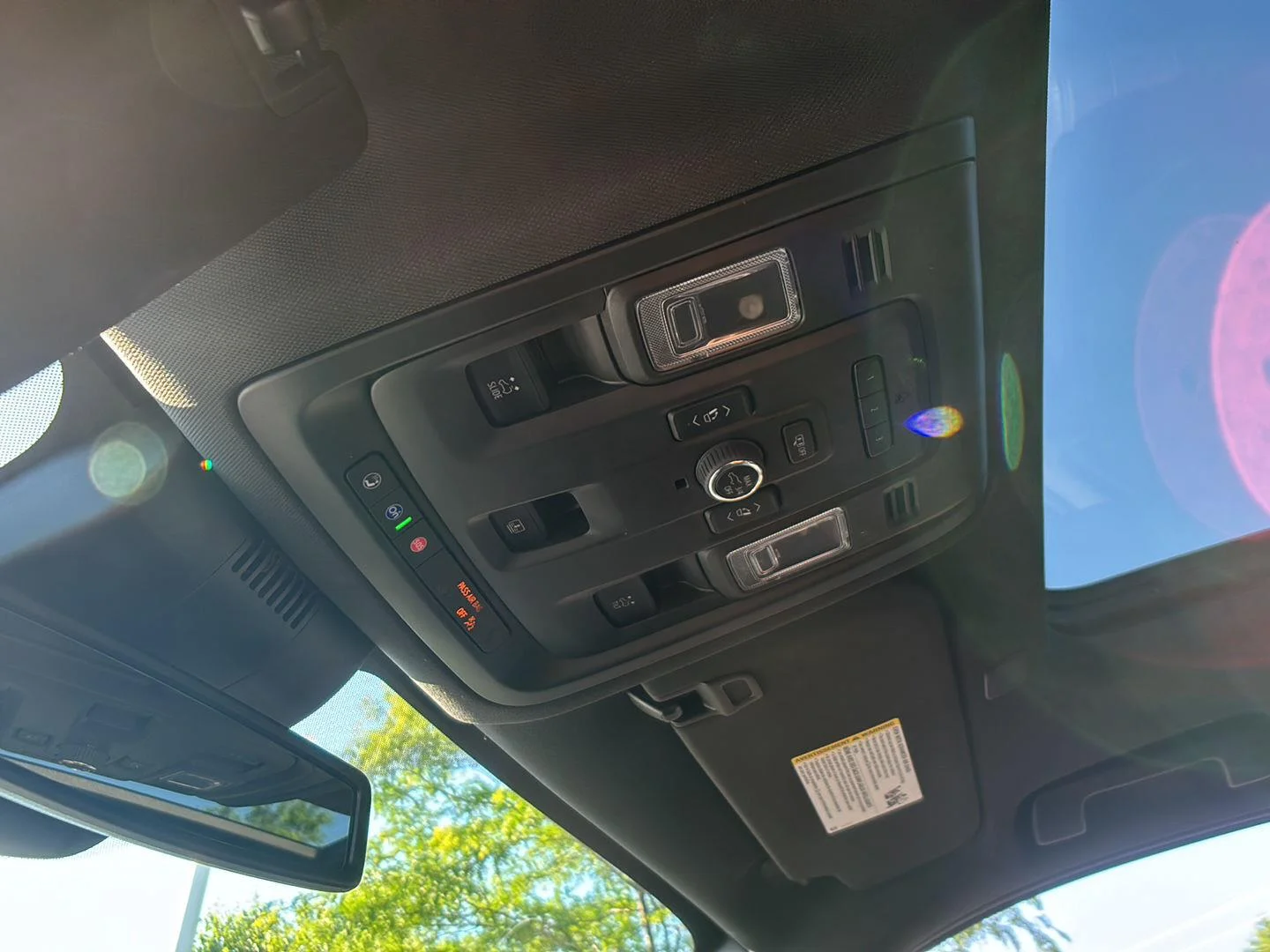 Used 2023 Summit White Chevrolet Z71 image 39