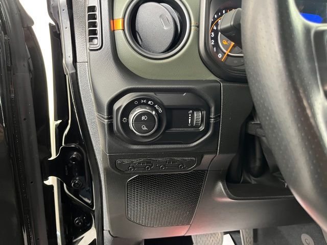Used 2024 Black Jeep Mojave image 19