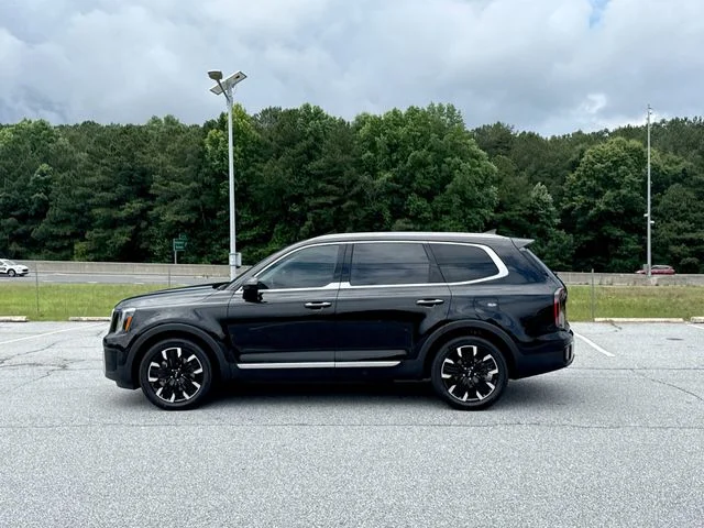 Used 2025 Black Kia SX-Prestige image 2