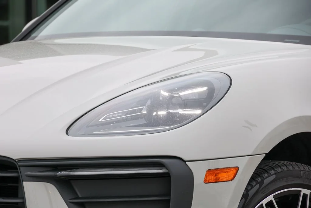 Certified Used 2026  Porsche  image 9
