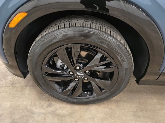 Used 2025 Blue Buick Sport Touring image 7