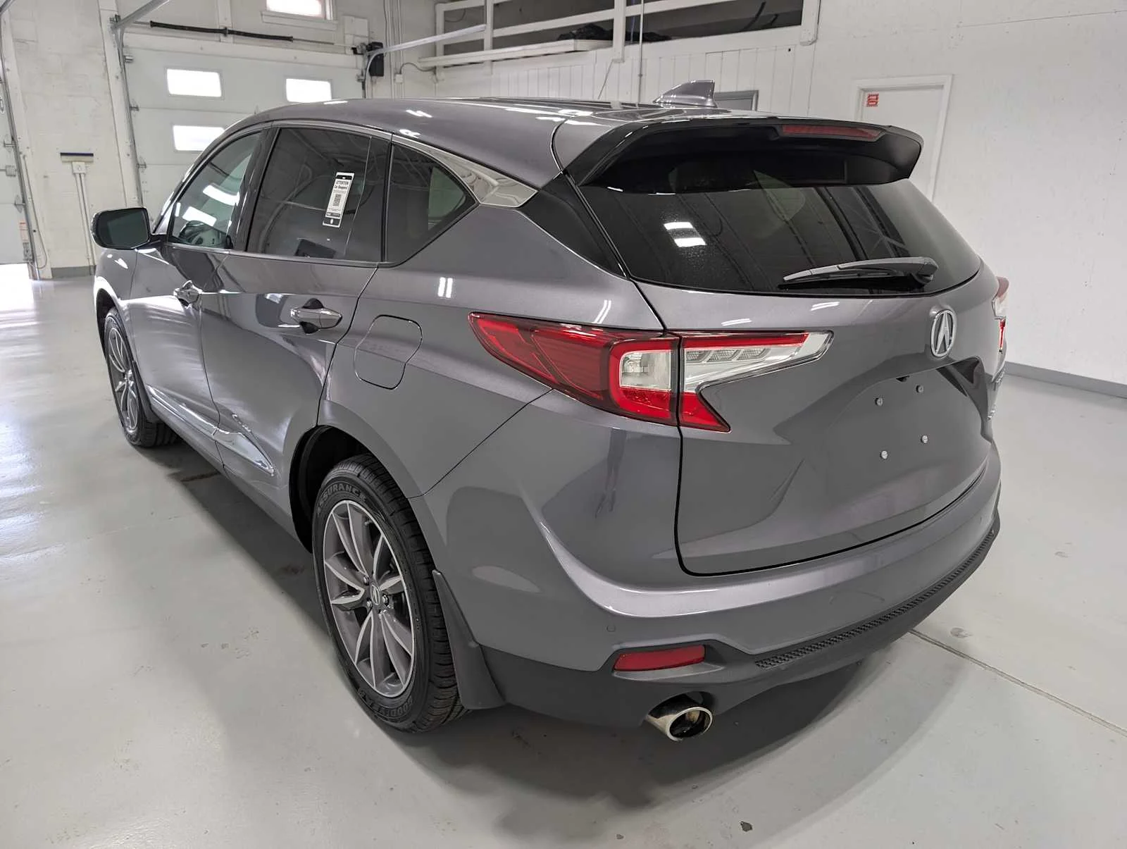 Used 2020 Modern Steel Metallic Acura w/Technology Pkg image 9