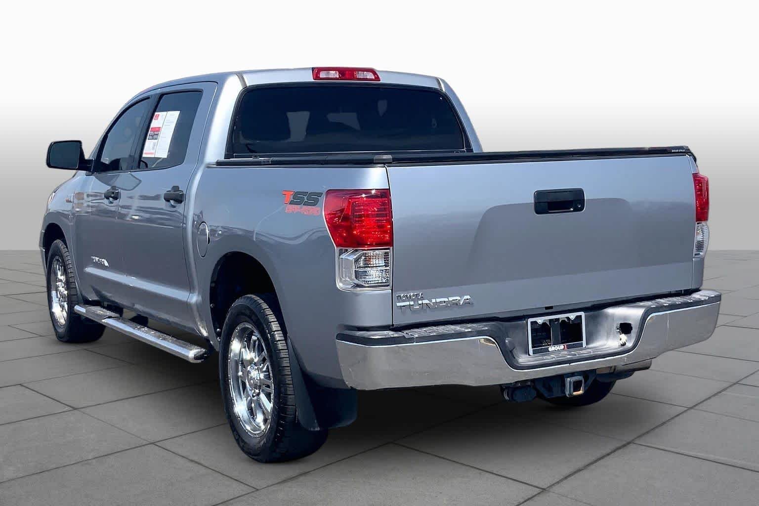 Used 2013 Silver Sky Metallic Toyota  image 12