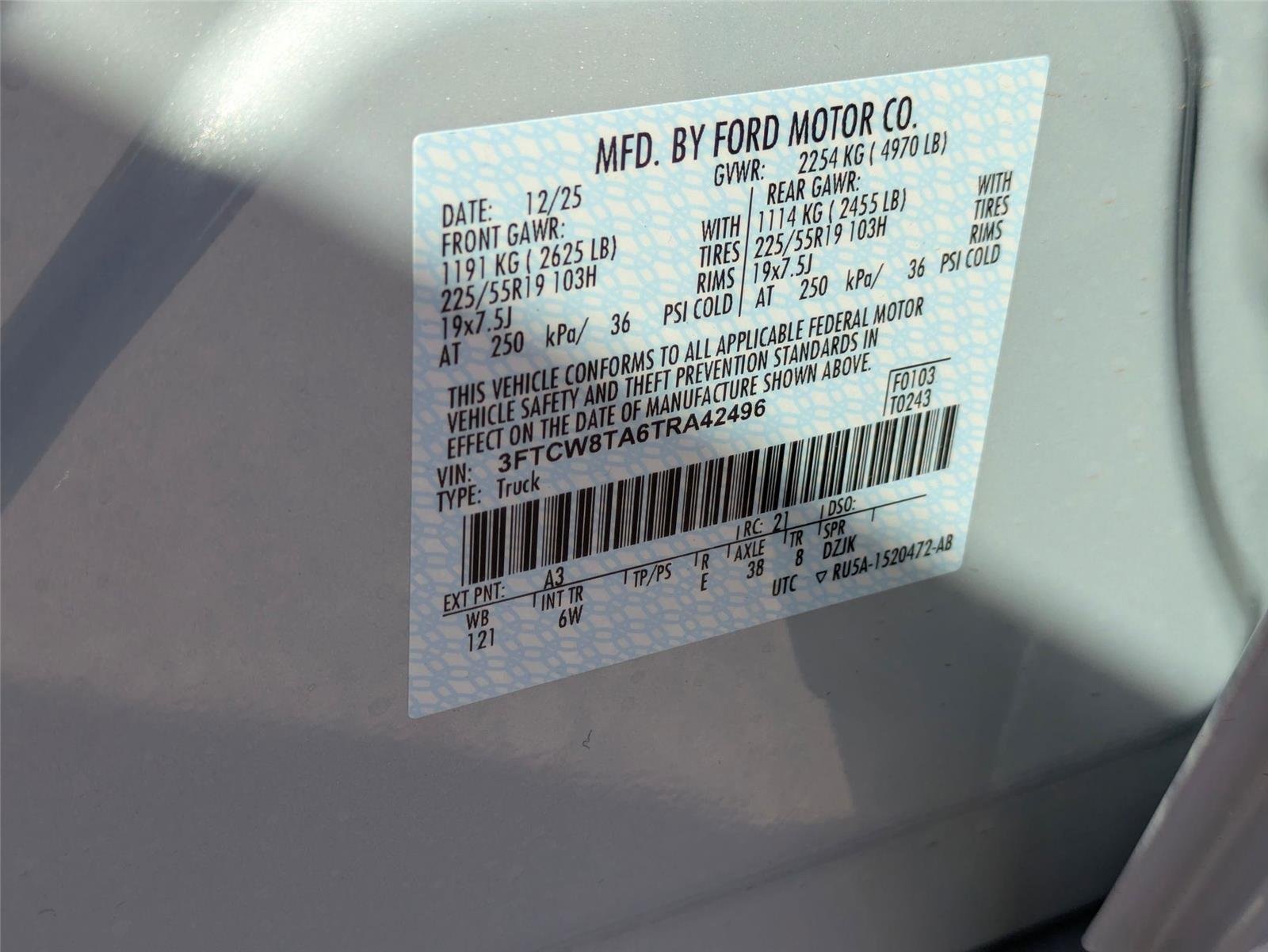 New 2026 Space White Metallic Ford Lobo™ image 36