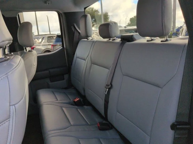 New 2027 Oxford White Ford F-350® XL image 14