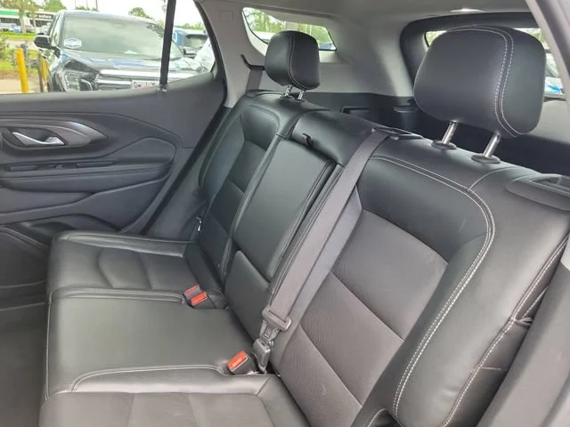 2024 GMC Terrain SLT - Photo 16