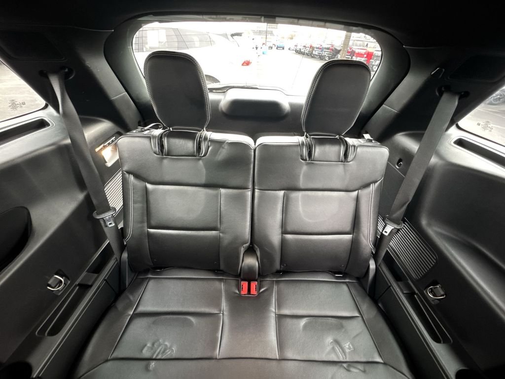 2022 Ford Explorer ST - Photo 24