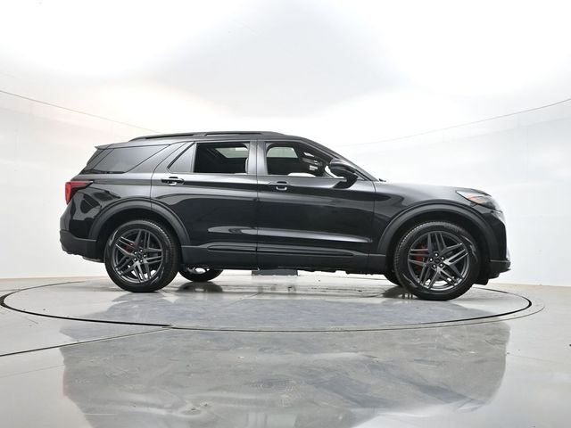 New 2026 Agate Black Metallic Ford ST image 48