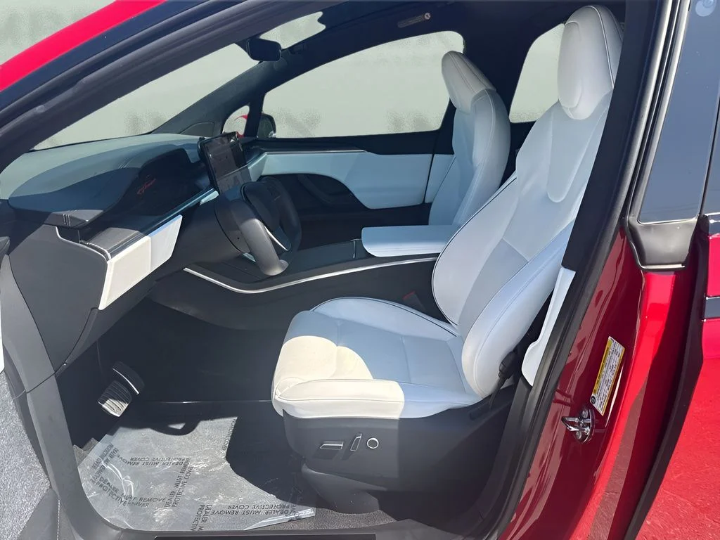 Used 2023 Red Tesla Plaid image 11