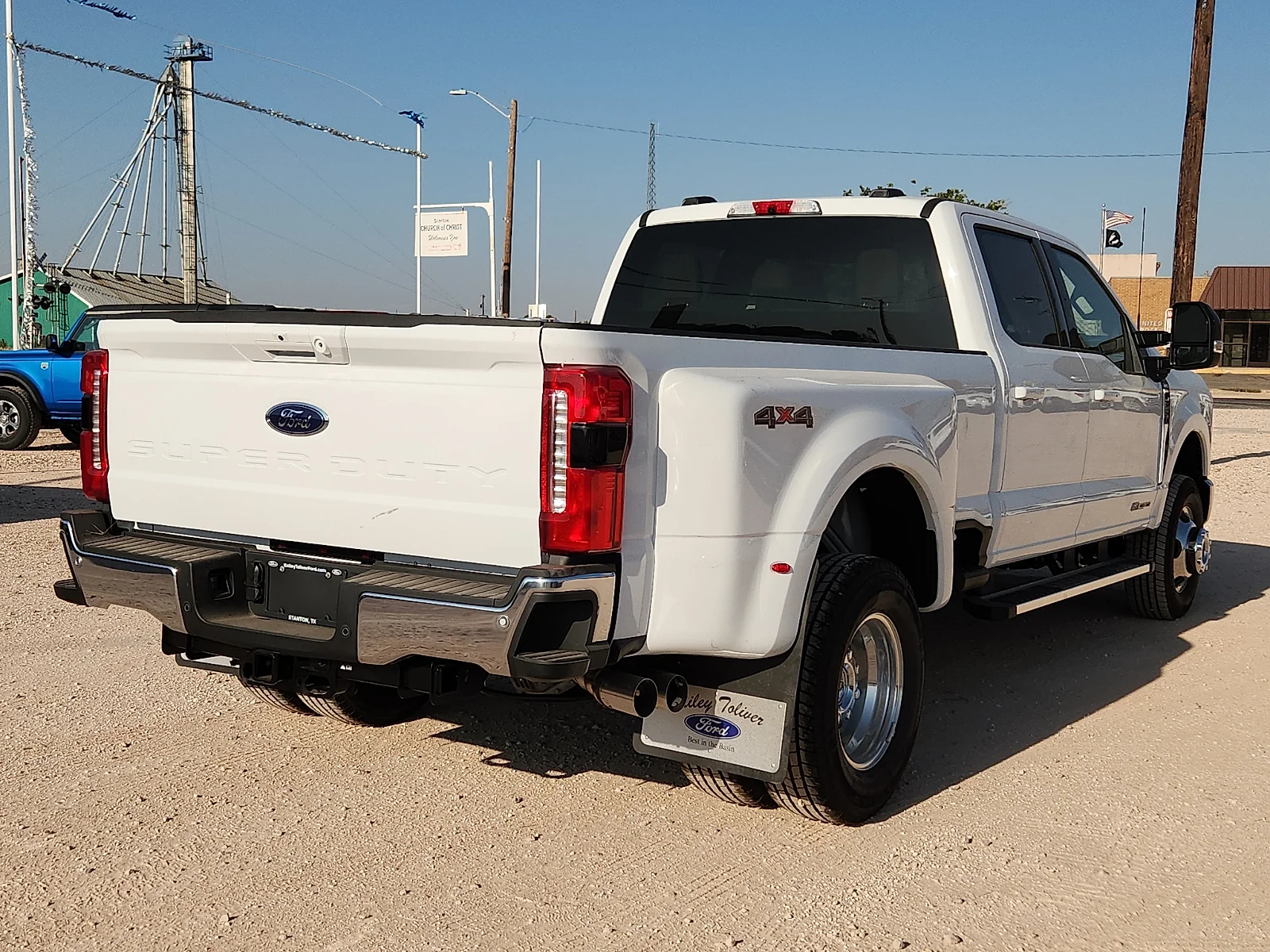New 2026 Oxford White Ford Lariat image 7