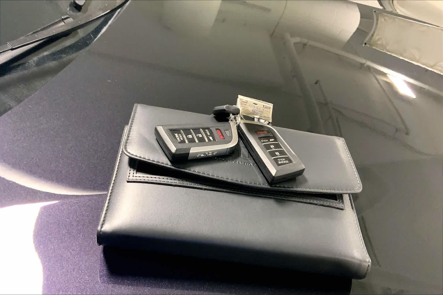 Used 2022 Phantom Violet Pearl Acura w/Advance Package image 14