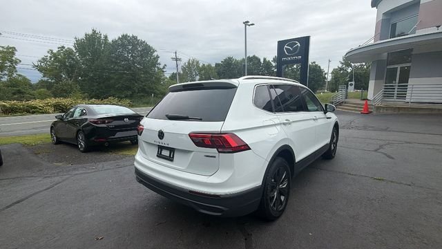 Used 2024 White Volkswagen 2.0T SE image 5