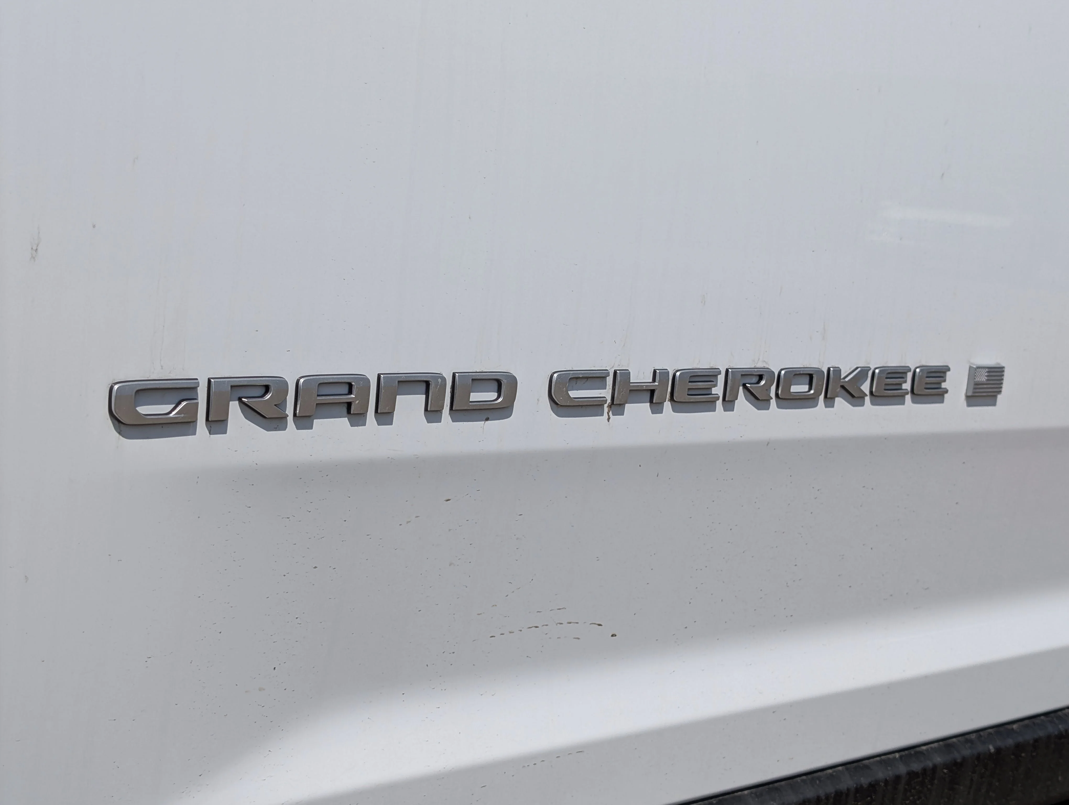 New 2025 Bright White Jeep Laredo image 17