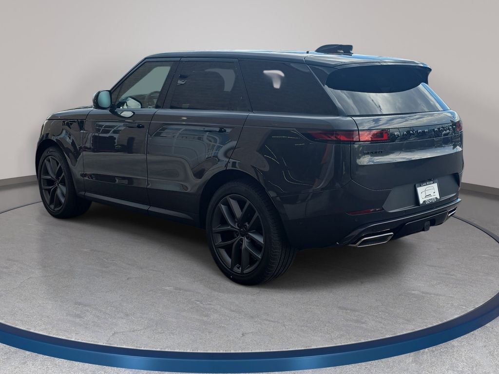 New 2026 Carpathian Grey Land Rover SE image 7