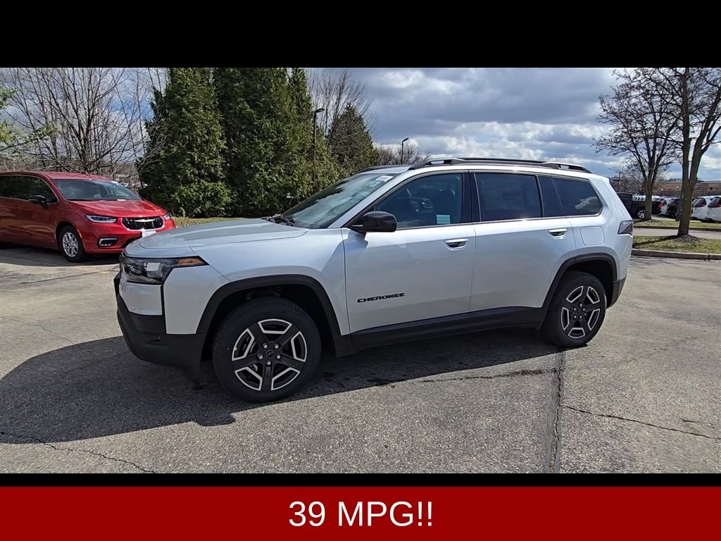 New 2026 Silver Zynith Clearcoat Jeep Laredo image 4
