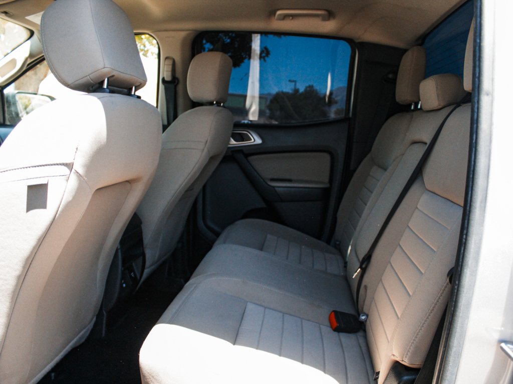 Used 2020 Iconic Silver Metallic Ford XLT image 23