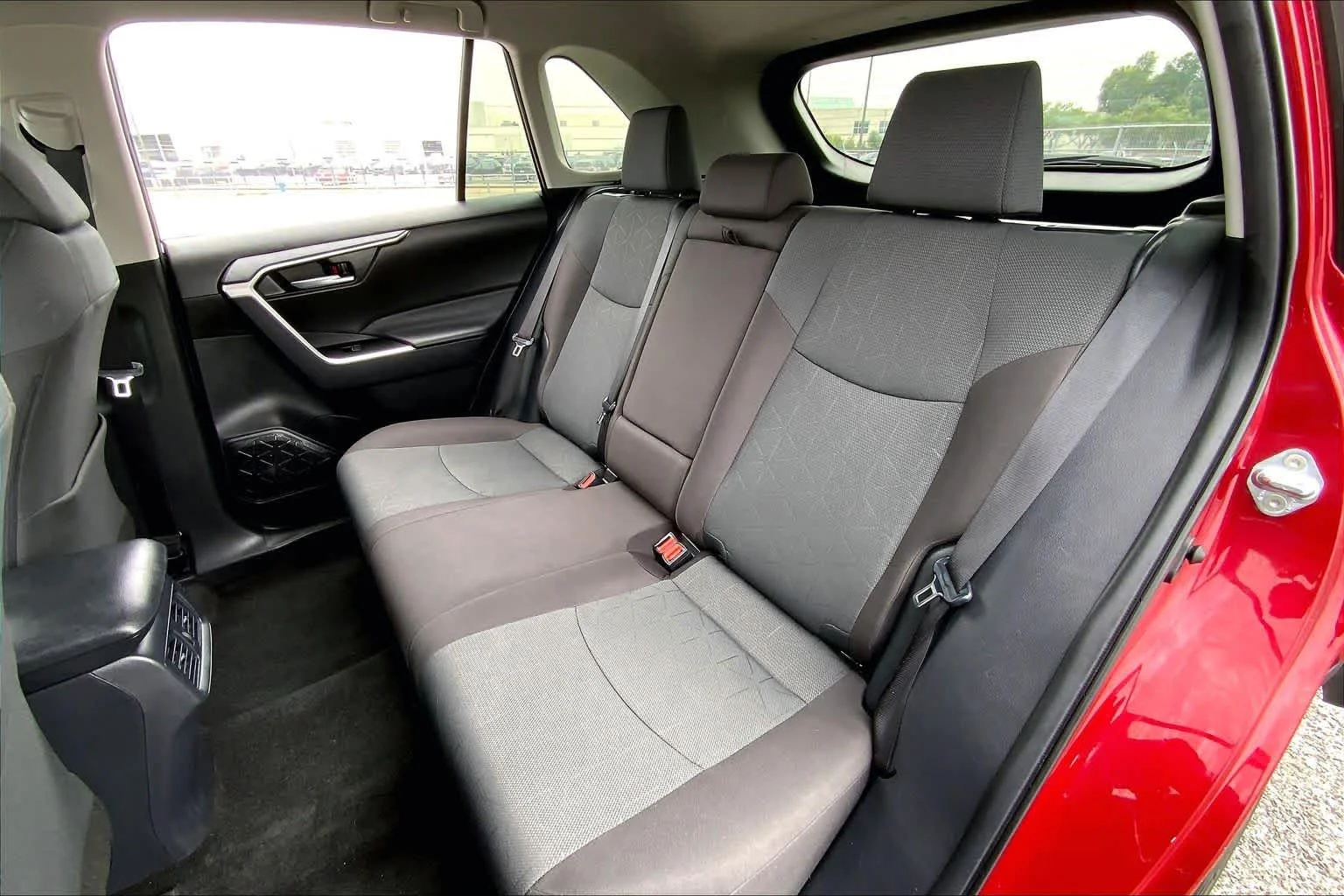 Used 2025 Ruby Flare Pearl Toyota XLE image 20