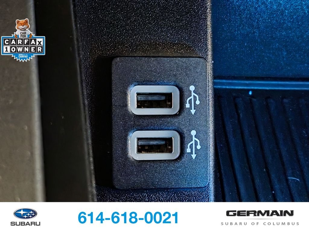 Used 2020 Black Ford XLT image 31