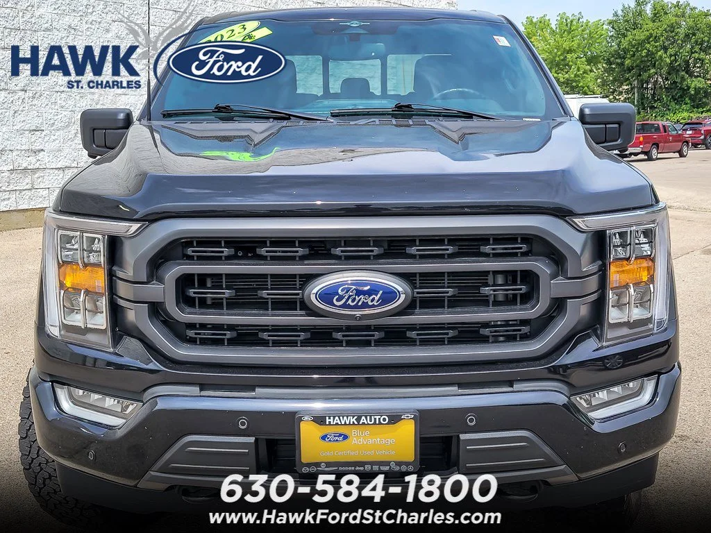 Used 2023 Black Metallic Ford XLT image 3