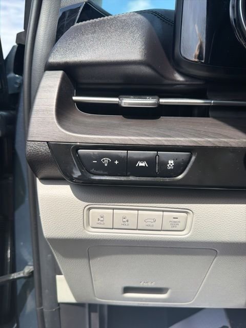 Used 2023 Blue Kia EX image 21