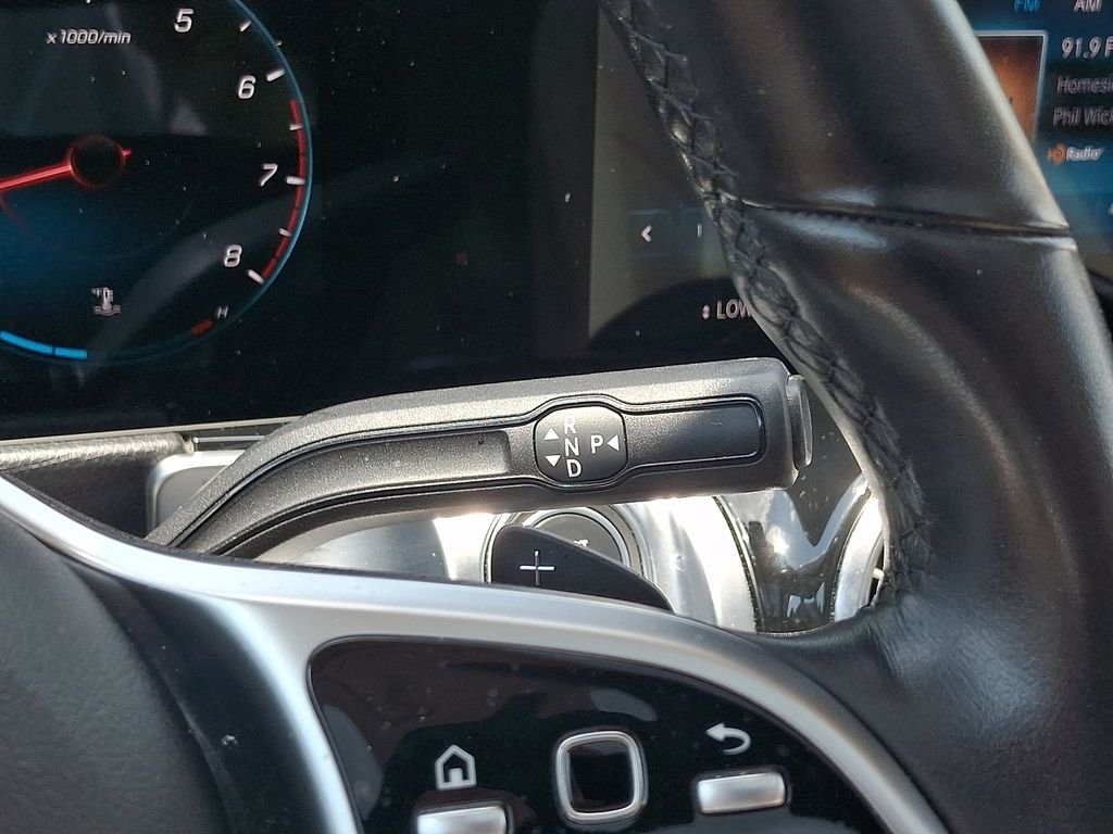 Certified Used 2022  Mercedes-Benz GLB 250 image 15