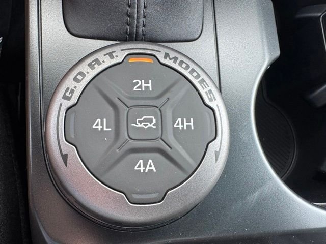 New 2026 Desert Sand Ford Badlands® image 33