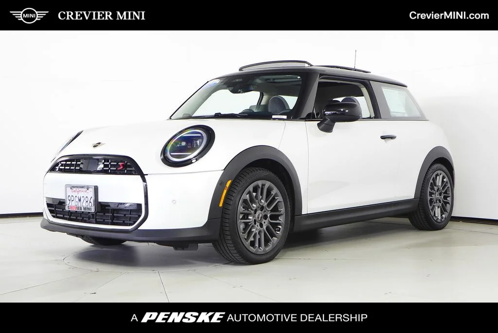 2025 MINI Hardtop Cooper S's photo
