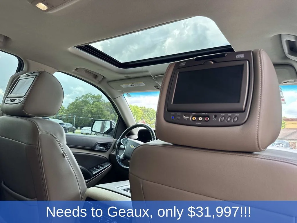 Used 2020 Black Chevrolet Premier image 32