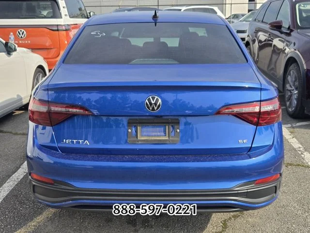 Certified Used 2024 Rising Blue Metallic Volkswagen 1.5T SE image 5