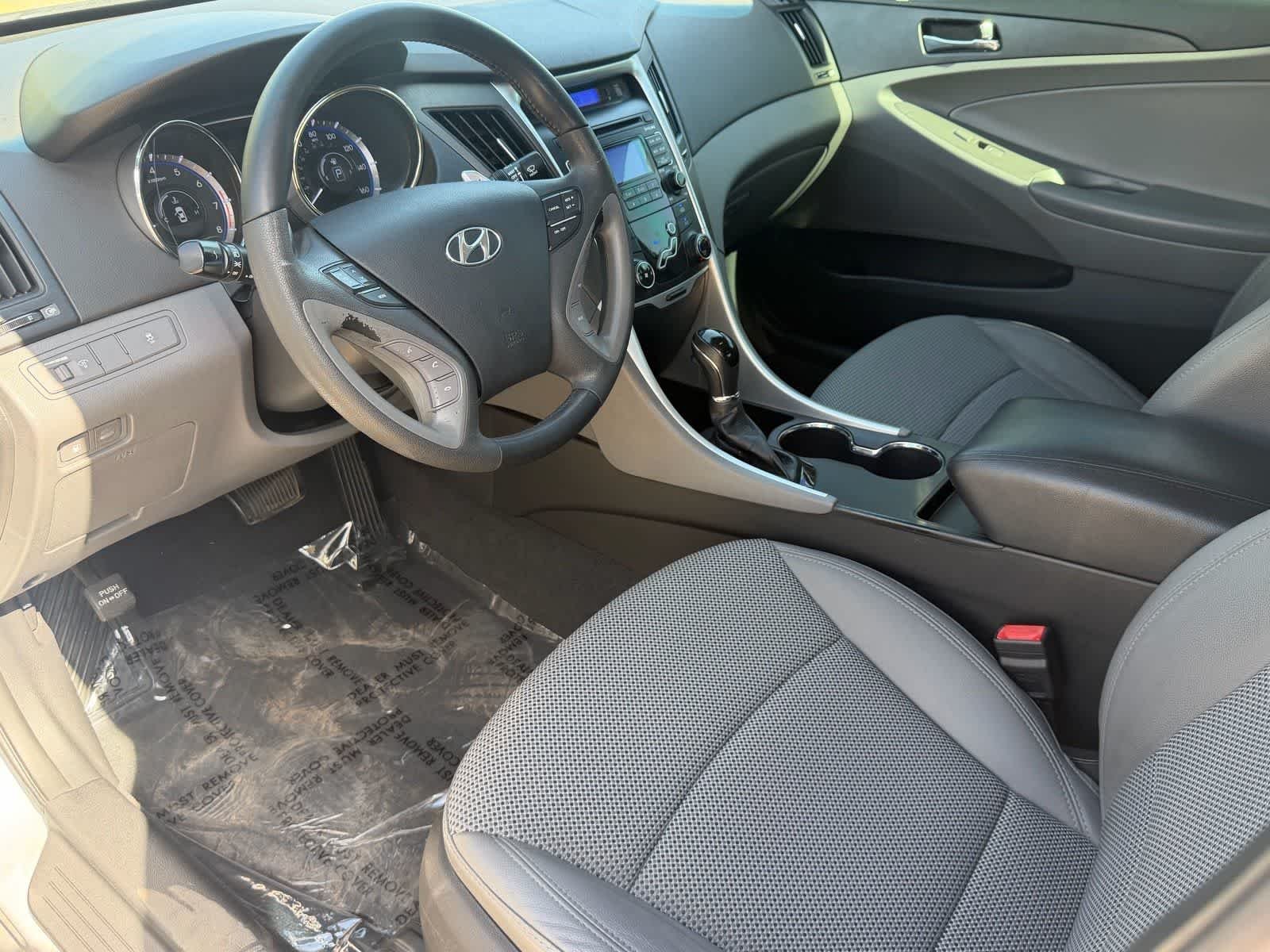Used 2011 Hyundai Sonata SE with VIN 5NPEC4AC9BH105008 for sale in Avondale, AZ