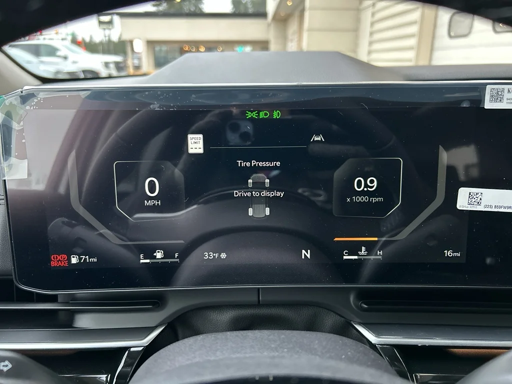 New 2026 Snow White Pearl Kia SX Prestige image 27