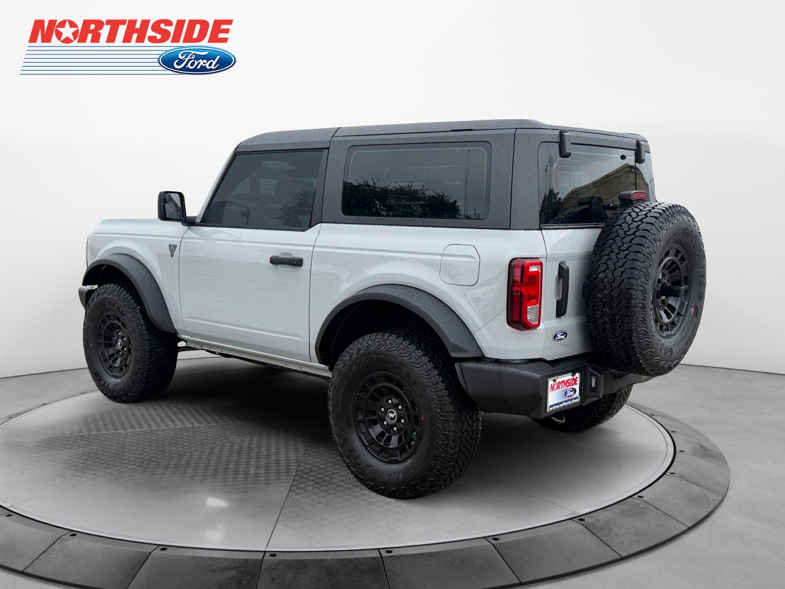 New 2026 Avalanche Gray Ford Base image 5