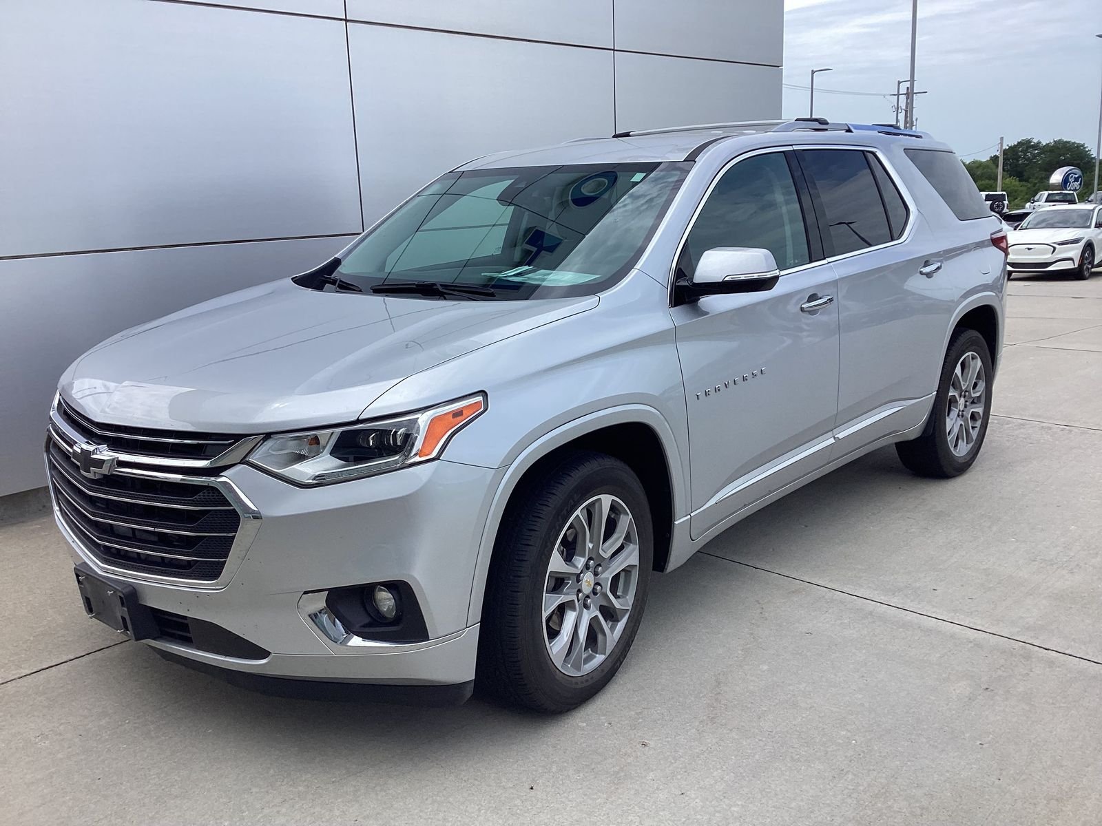 2018 Chevrolet Traverse AWD Premier's photo