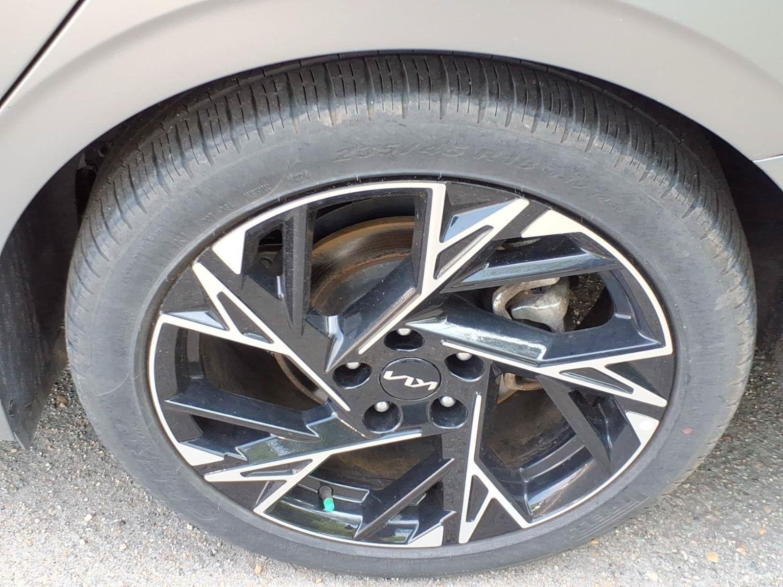 Used 2025 Steel Matte Gray Kia GT-Line image 5