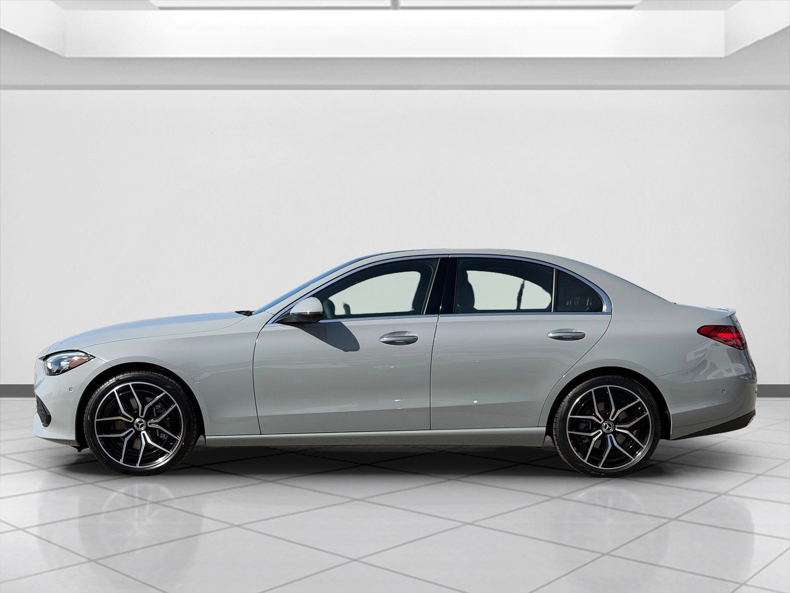 New 2026 MANUFAKTUR Alpine Grey Mercedes-Benz C 300 image 27