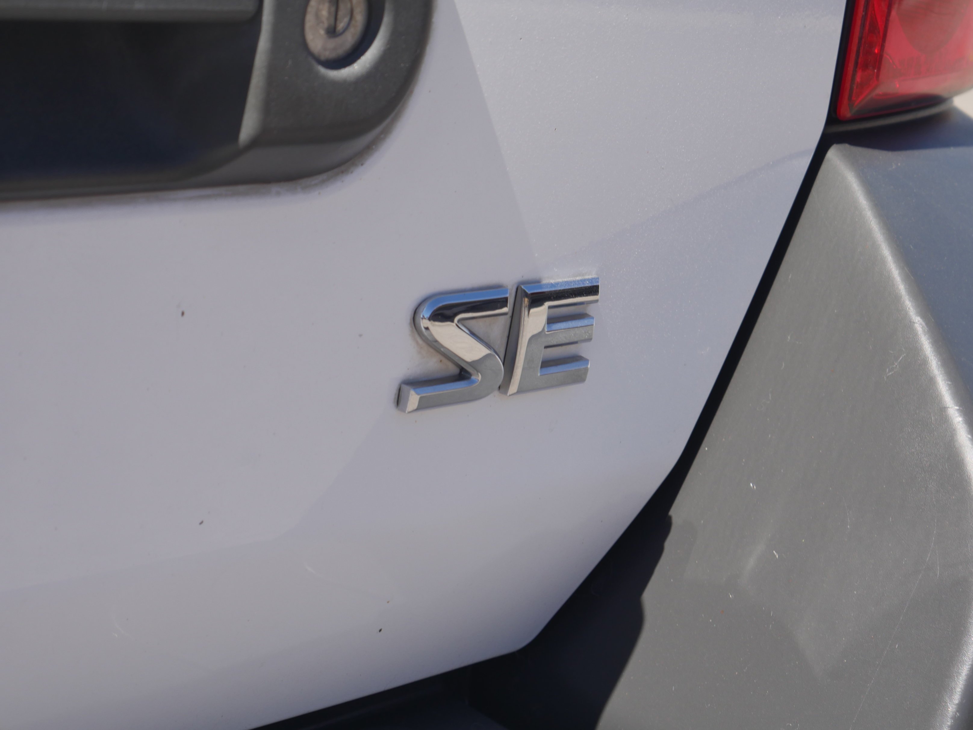 Used 2008 Avalanche Nissan SE image 17
