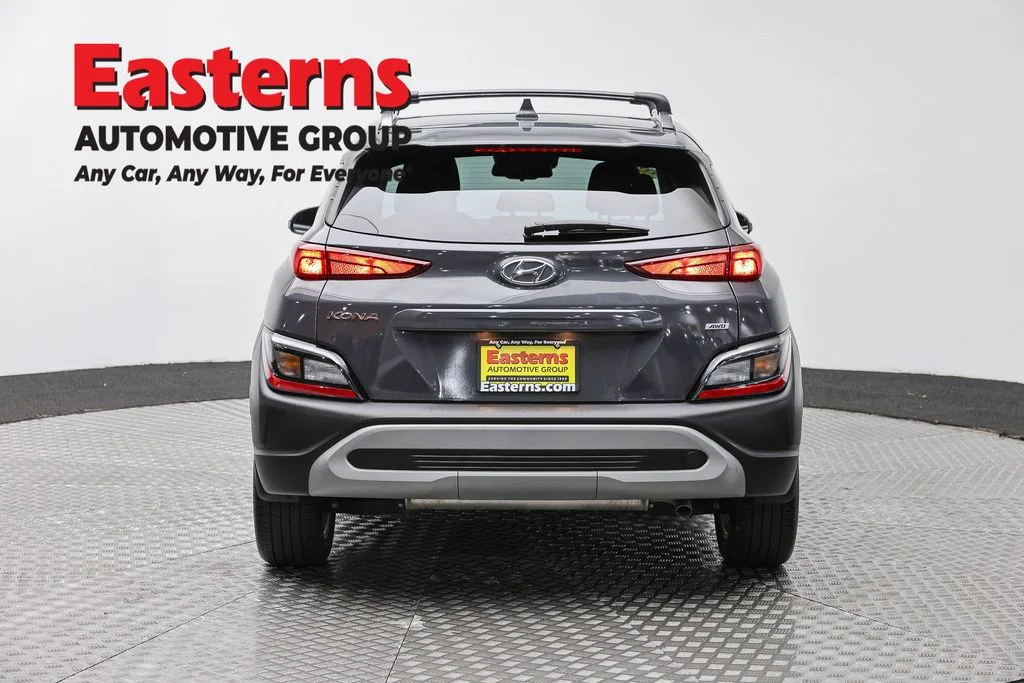 Used 2023 Gray Hyundai SEL image 6