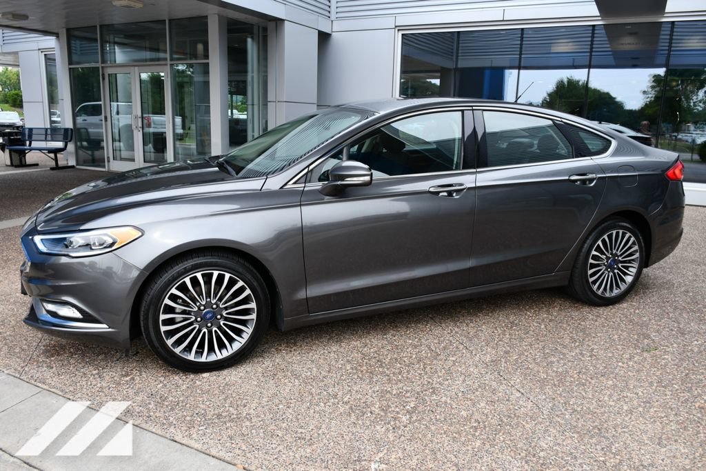 Used 2017 Ford Fusion SE with VIN 3FA6P0T95HR101052 for sale in Onalaska, WI