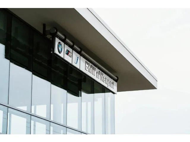 New 2027 Space Silver Metallic BMW  image 41