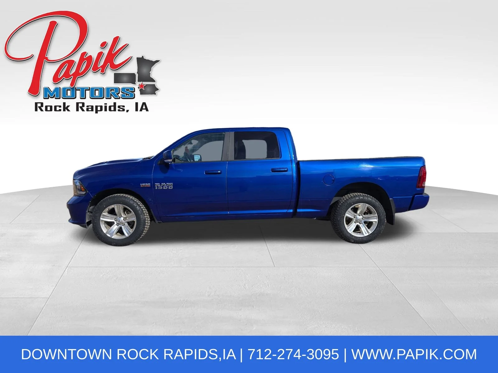 Used 2017 Blue Streak Pearlcoat Ram Sport image 1