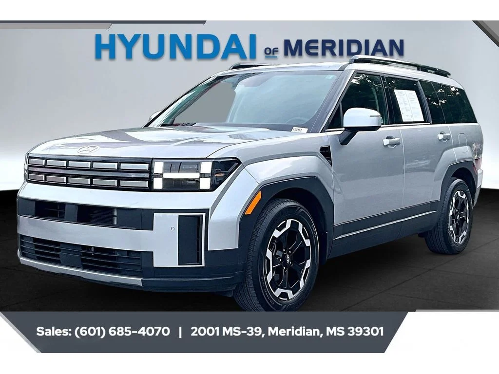 Used 2025 SHIMMERING SILVER Hyundai SEL image 10