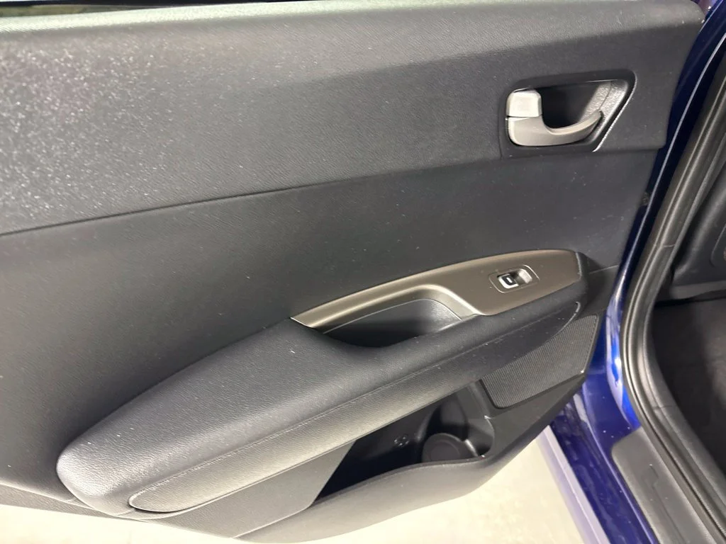 Used 2019 Blue Kia LX image 25