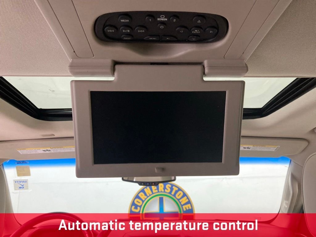 Used 2017 IRIDIUM METALLIC GMC Denali image 19