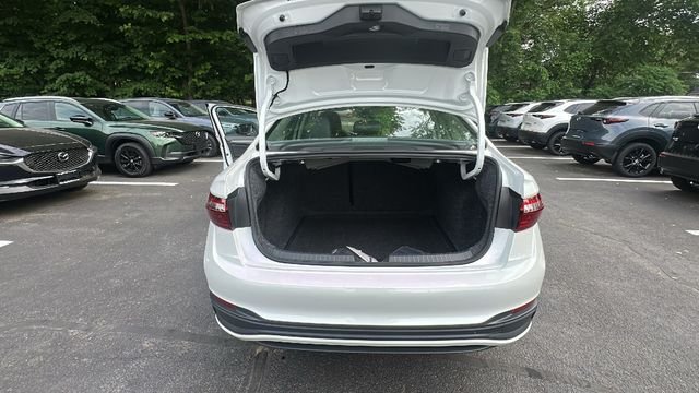 Used 2023 White Volkswagen 1.5T SE image 36