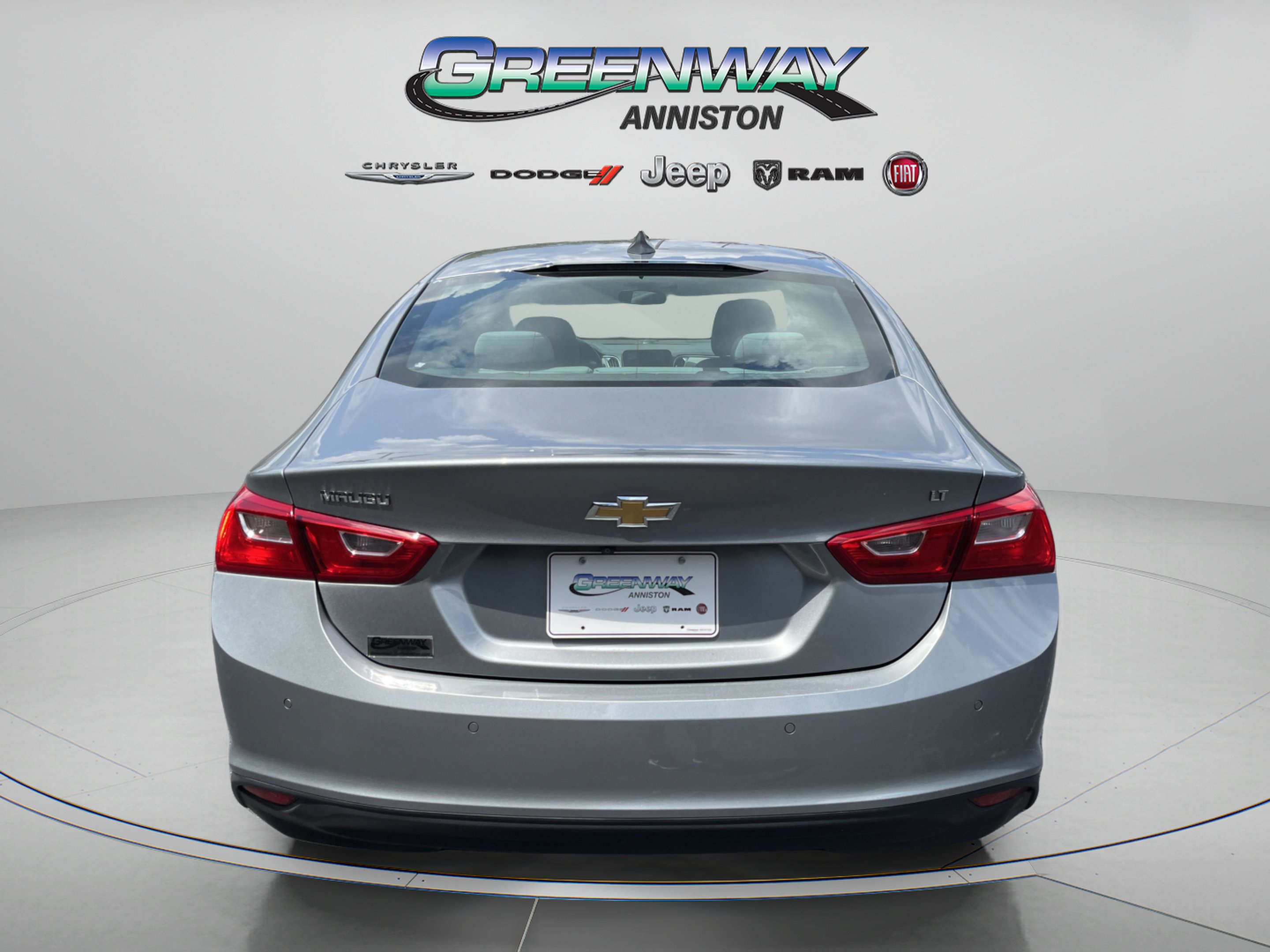 Used 2025 Sterling Gray Metallic Chevrolet  image 6