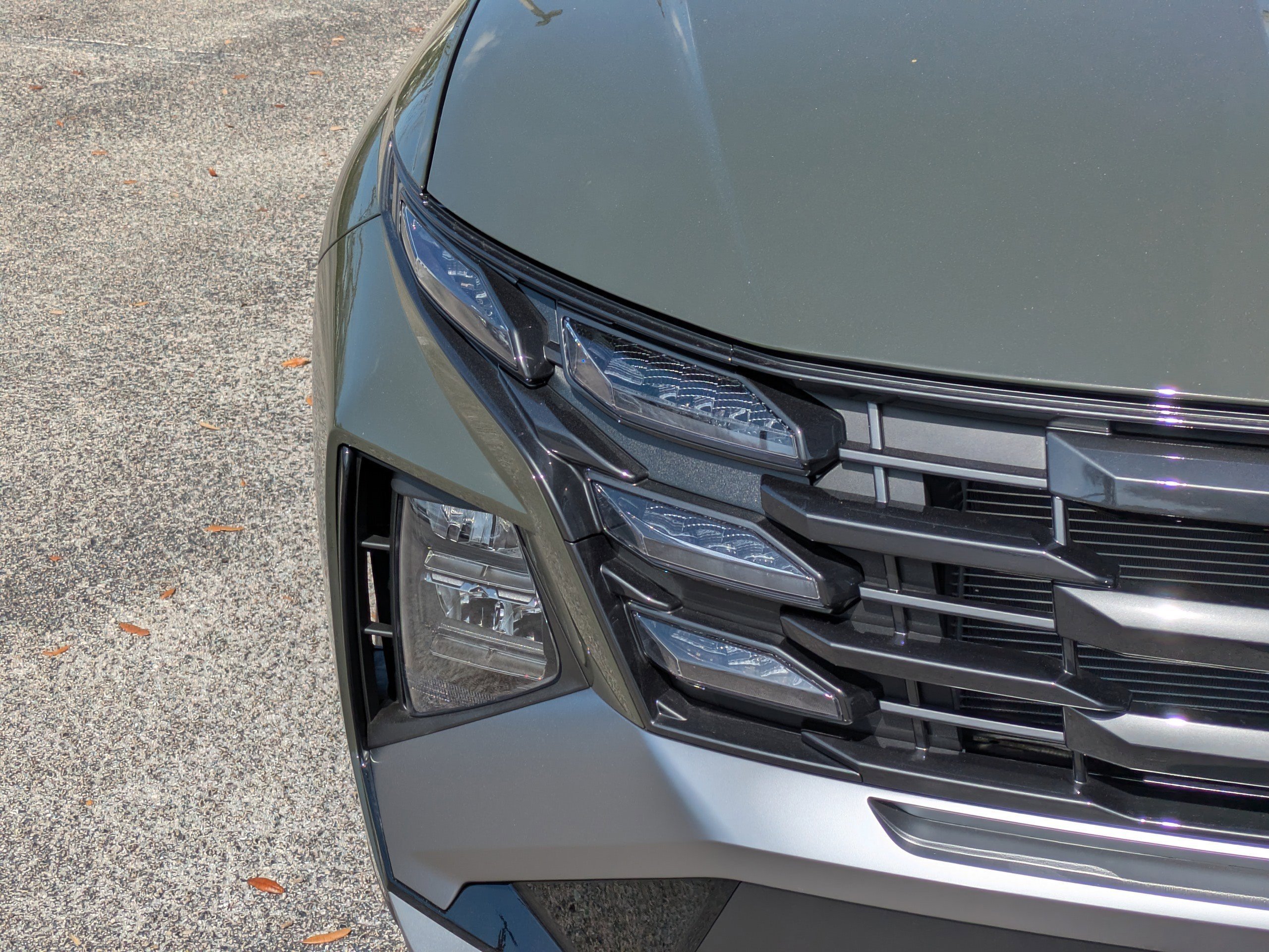 New 2026 Rockwood Green Hyundai SEL FWD image 7