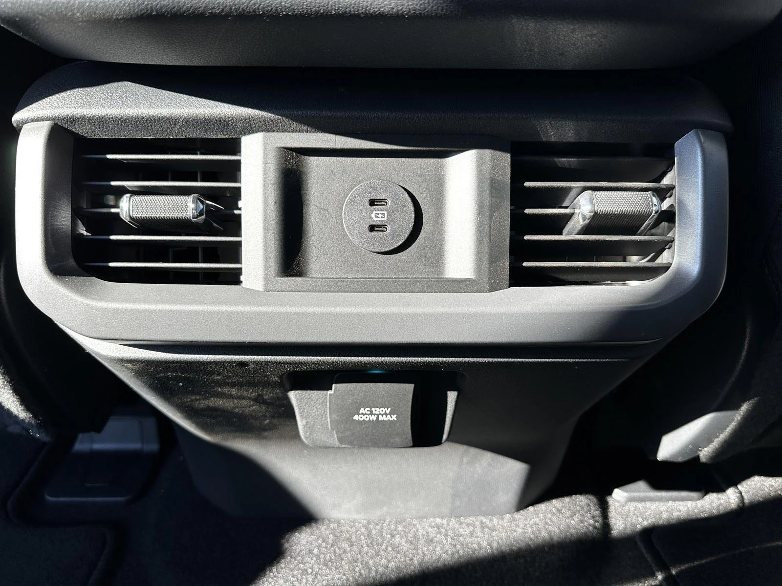 New 2026 Oxford White Ford XLT image 13